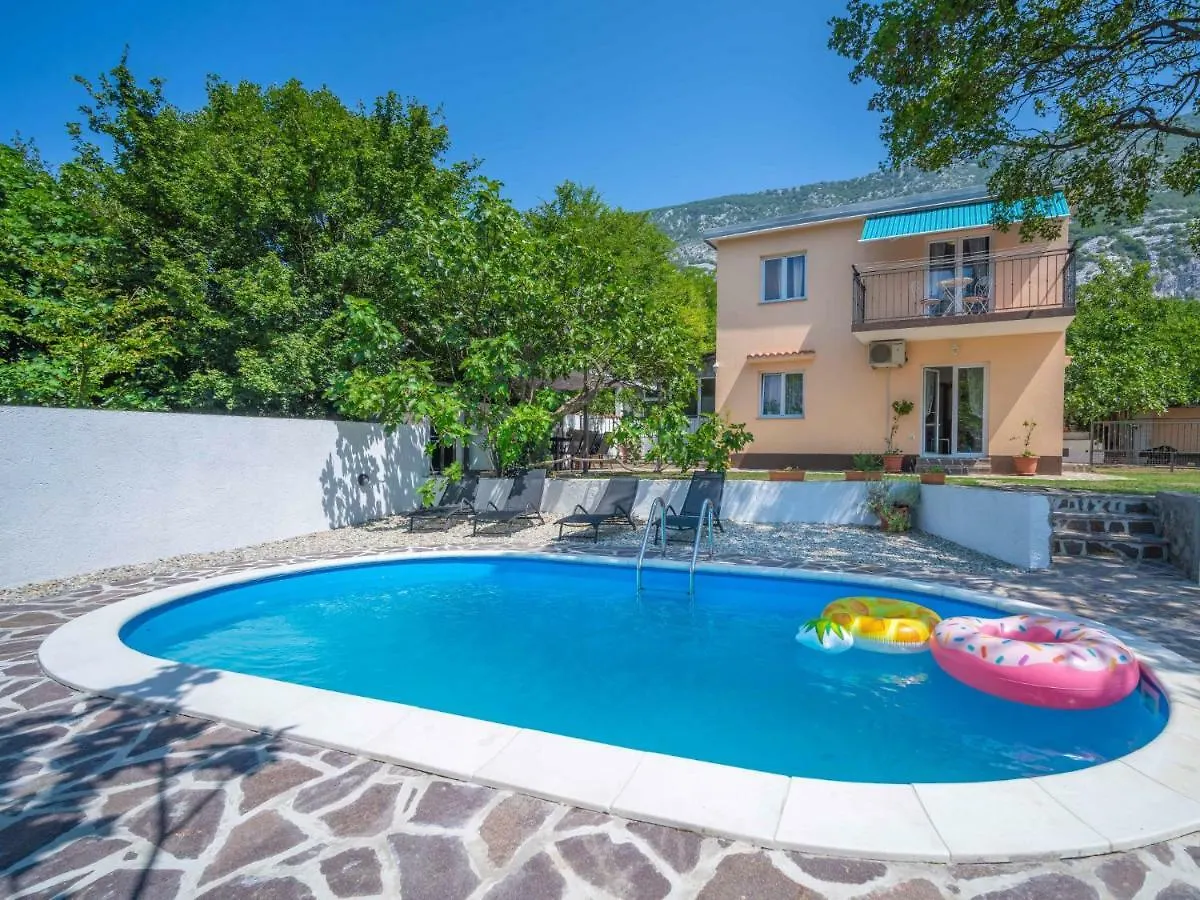 Holiday Home Ivona By Interhome contacts